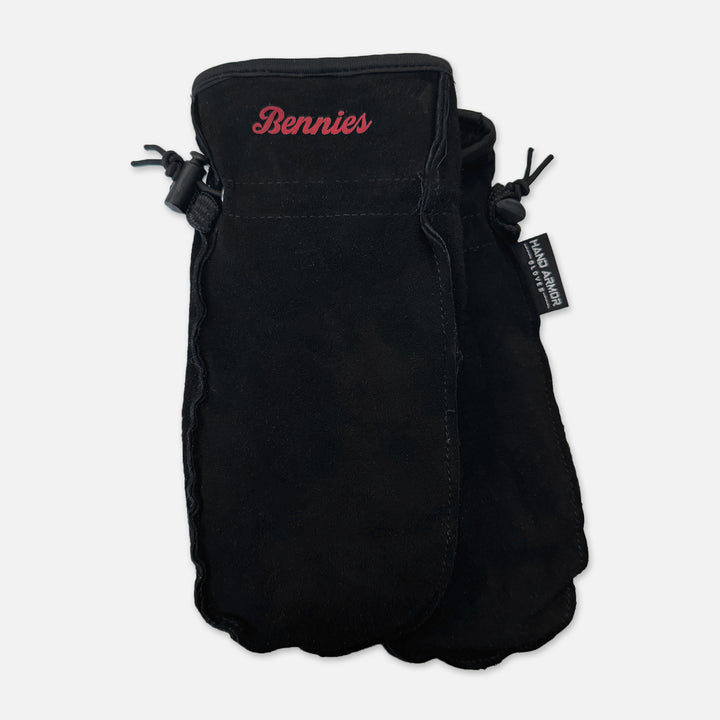 DEER SUEDE MITTEN BENNIES SCRIPT ON CUFF